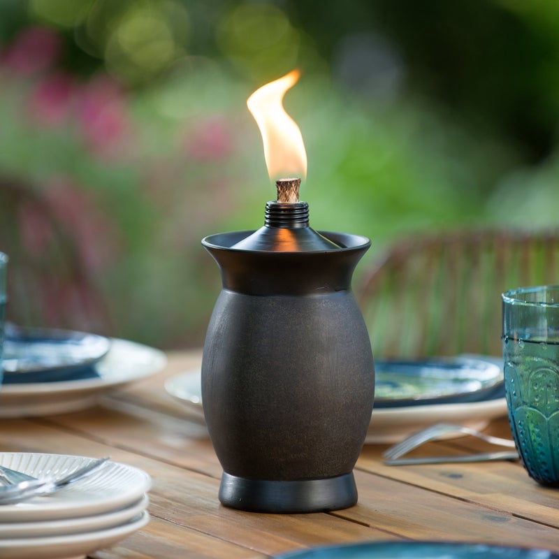 TiKi مصباح جرة ريزين تيكي، تصميم 4 في 1، 64" - مصباح خارجي مقاوم للعوامل الجوية للباحات والحدائق والعشب | لون الحجر | يتضمن فتيلة طويلة الأمد ومطفأة | مصباح زينة للحديقة وتنسيق الحدائق - Image 4
